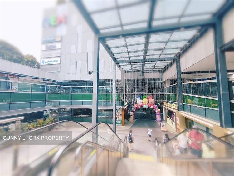 Prime Frontage Shop Serangoon Central, Next to MRT NEX (D19), Shop House #548697511